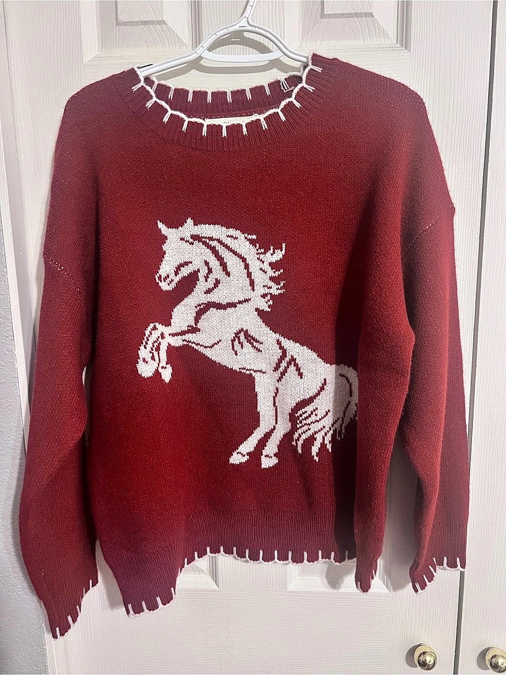 Grace Emma Horse Graphic Sweater Unicorn Crewneck Sweater in Red & White Size
